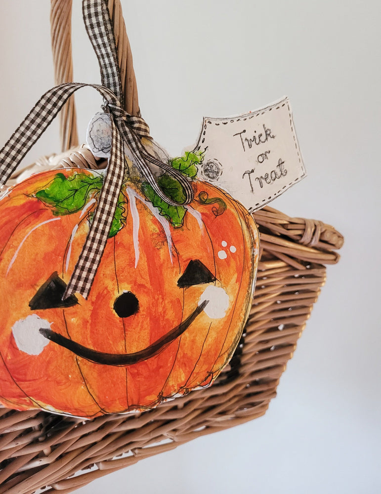 Set of 3 Illustrated Halloween Tags | Pumpkins