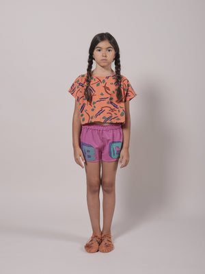 
                
                    Load image into Gallery viewer, Bobo Choses Lavender Woven Shorts Model Front
                
            