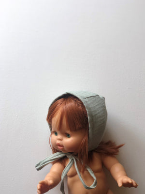 
                
                    Load image into Gallery viewer, Cotton Gauze Round Bonnet for Minikane x Gordis 34cm Dolls | Light Green
                
            