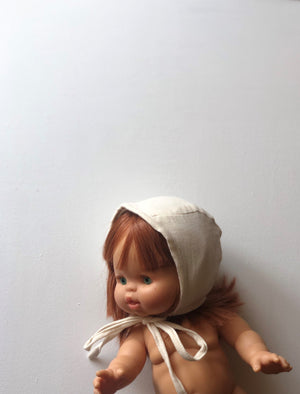 
                
                    Load image into Gallery viewer, Cotton Gauze Round Bonnet for Minikane x Gordis 34cm Dolls | Milk
                
            