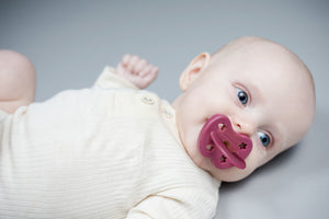 Colourful Pacifier 3-36 mth - Round in Ruby