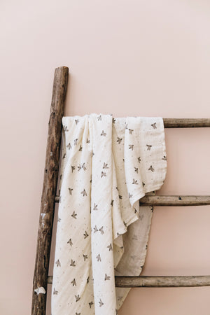 Pigeons Muslin Swaddle Blanket by Main Sauvage